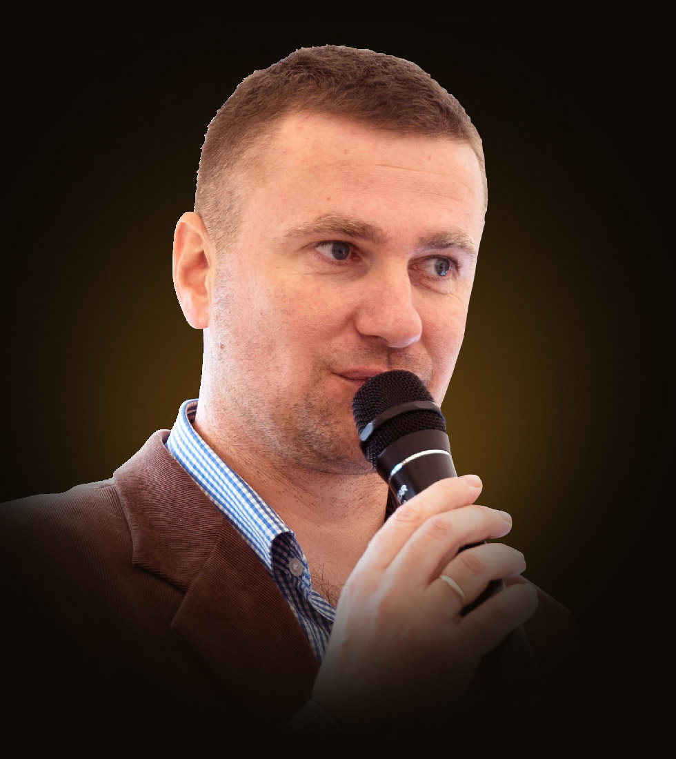 Олександр ЛІСОВСЬКИЙ - Керівник інвестиційного відділу проекту «Сімейні молочні ферми»